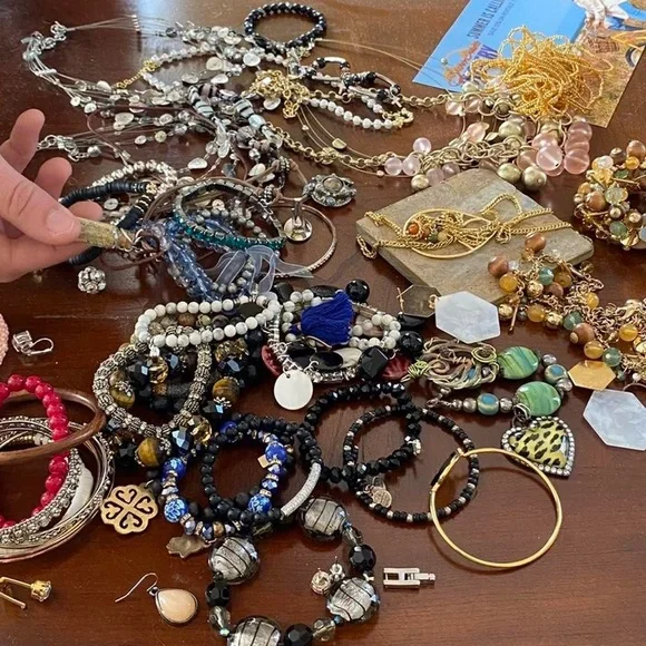 Jewelry Mystery Bundle !! - Picture 2 of 4